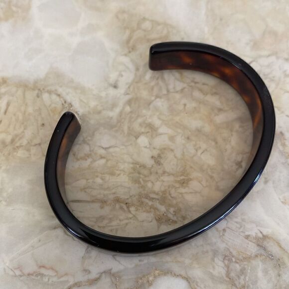 Sacori Faux Tortoise Shell Cuff Bracelet - Picture 7 of 8